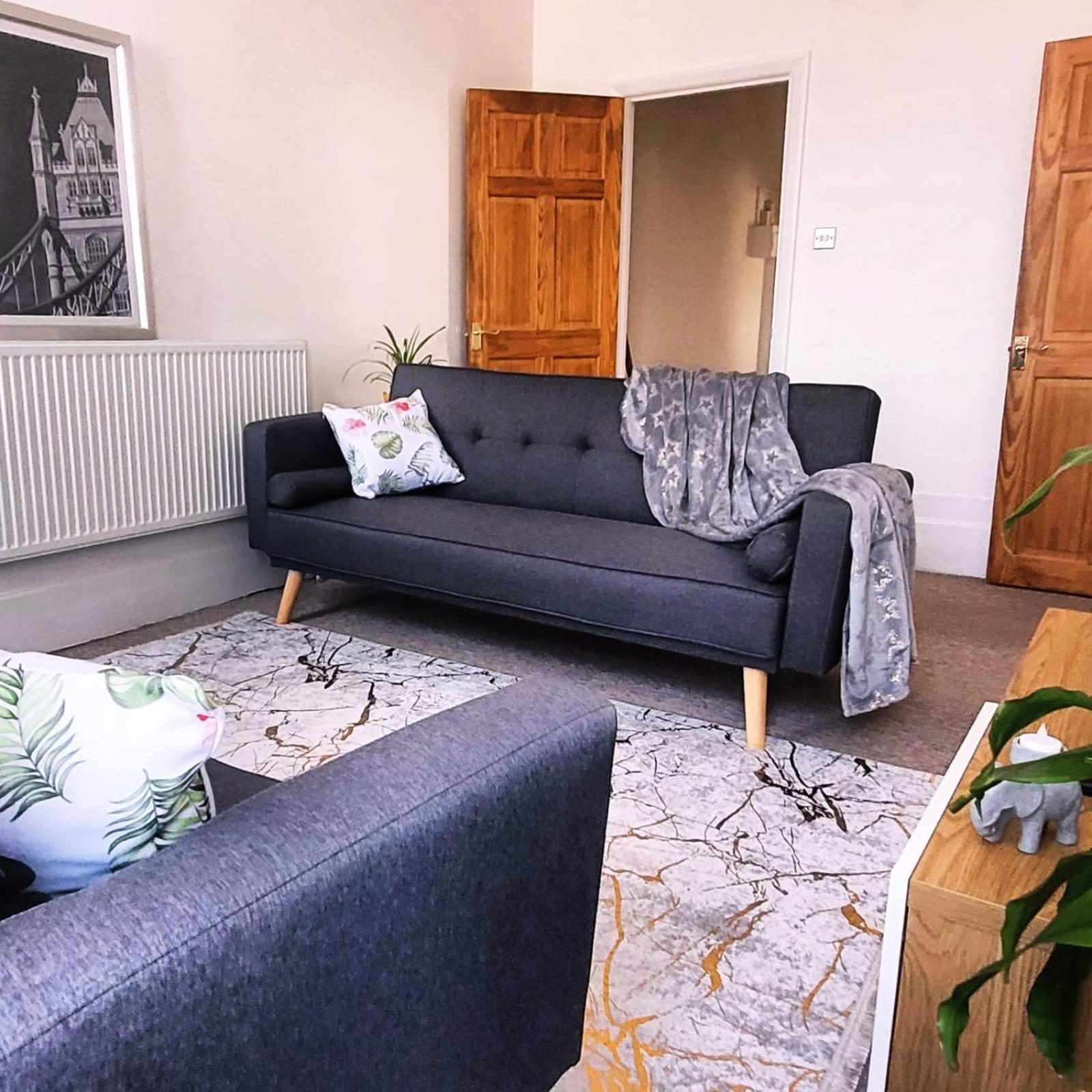 Stylish And Bright Flat In London N8 Turnpike Lane - Piccadilly Line Apartment ภายนอก รูปภาพ